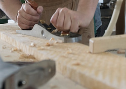 Wood crafting for planed wood slab