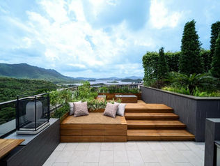 Teak Deck Garden