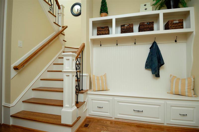 entry bench with storage and coat rack